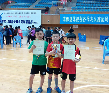 乒乓球对付长胶的心得讲解 乒乓球对付长胶的心得讲解